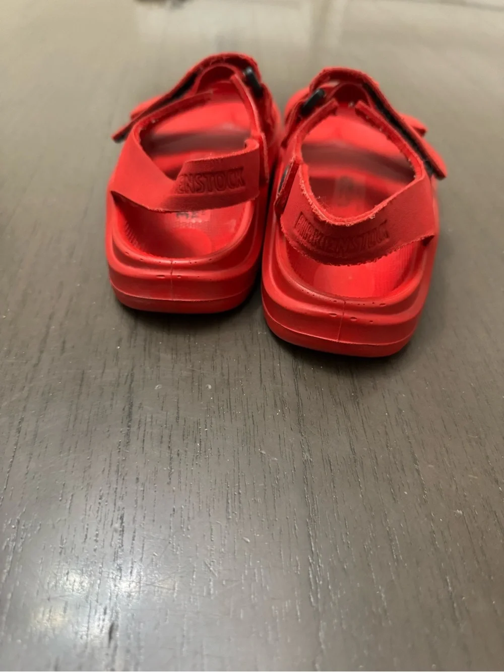 Birkenstock   Mogami HL  Kids Bright Red Double-Strap Sandals size EU30 us 12
